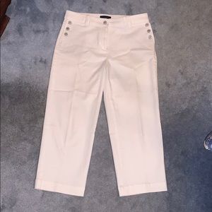 Talbots white Capris